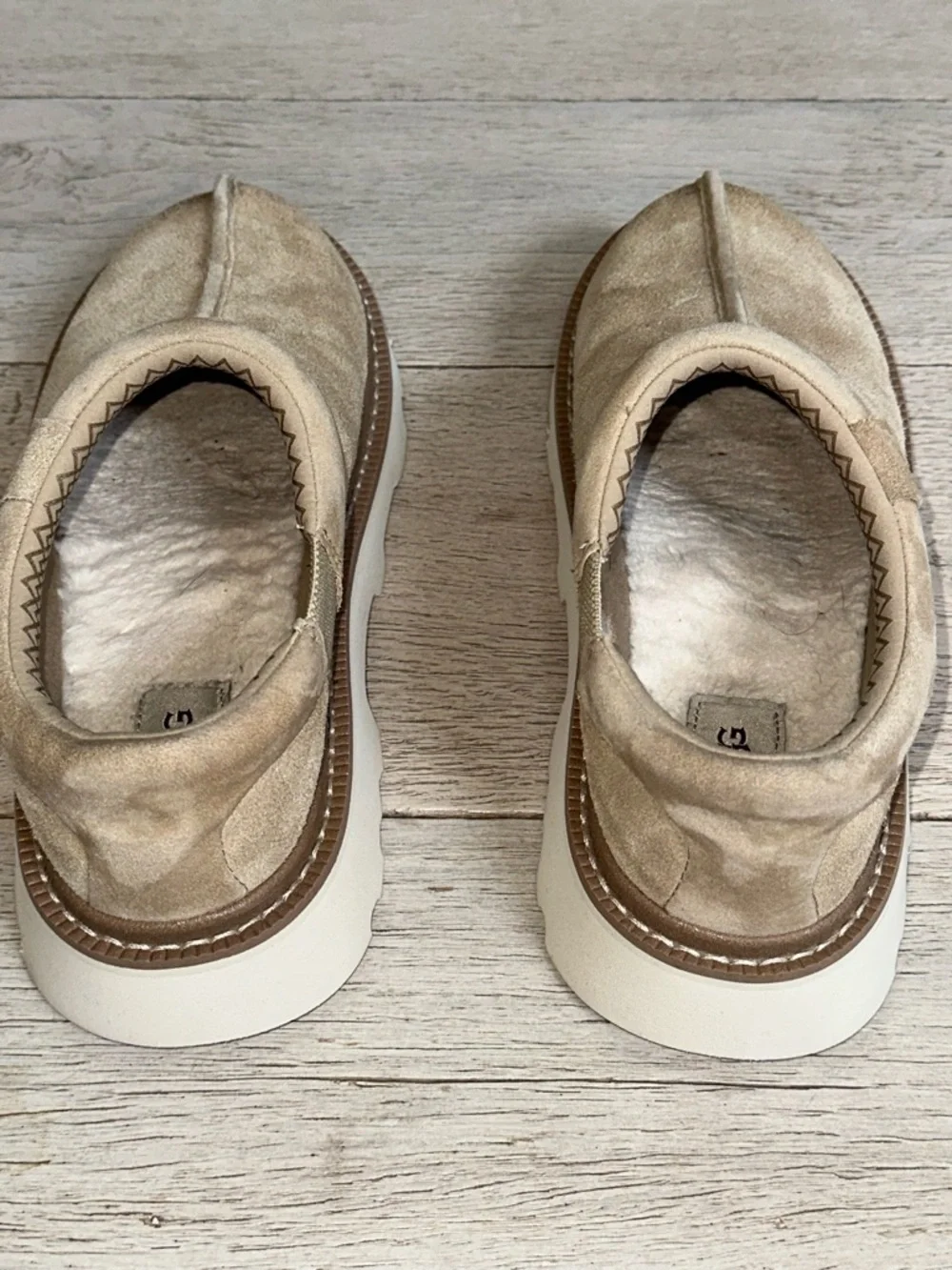 My UGG Cozy house slippers size 10 (used)